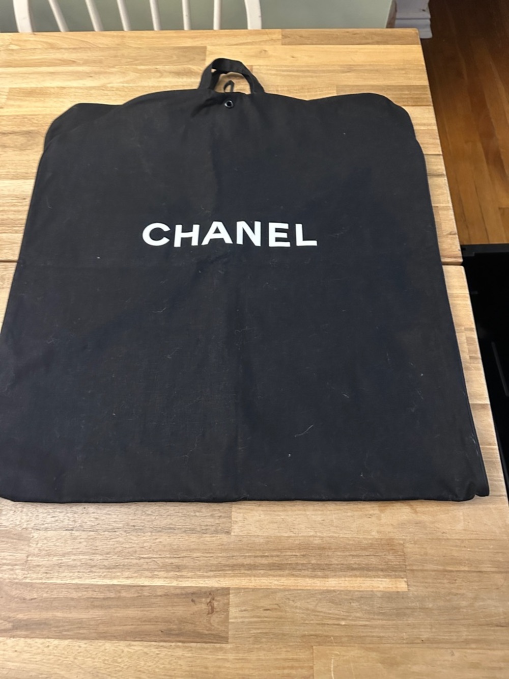 CHANEL canvas garment bag - Picture 2 of 4